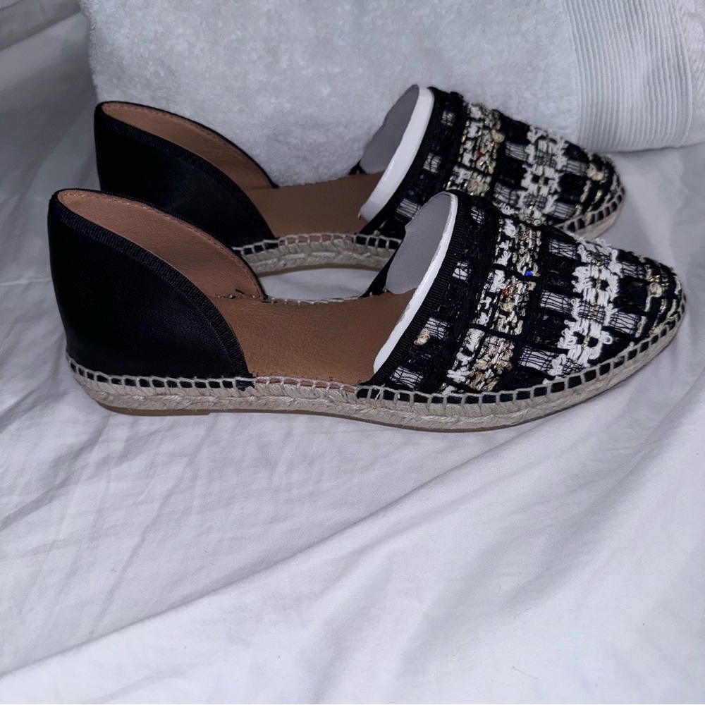 TONI PONS  • US 7.5 / EU 38
